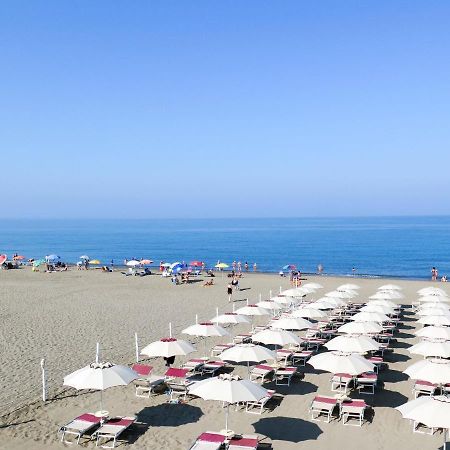 Villa Locazione Turistica Ponente Deluxe Marina Di Bibbona Esterno foto