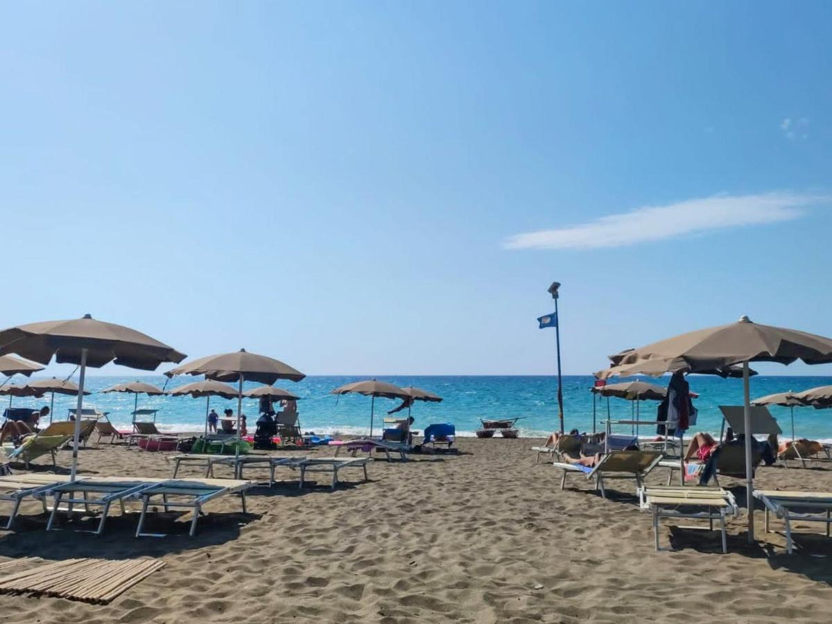 Villa Locazione Turistica Ponente Deluxe Marina Di Bibbona Esterno foto